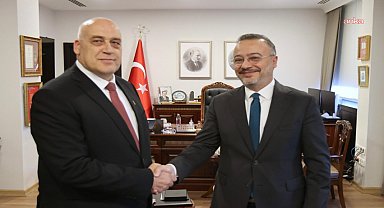 Dışişleri Bakan Yardımcısı Yılmaz, Filistin'in yeni atanan Ankara Büyükelçisi Abujaiş ile görüştü