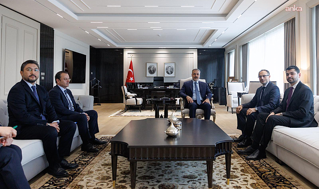 Dışişleri Bakanı Fidan, TÜRKPA Genel Sekreteri Büyükelçi Hasan ile bir araya geldi