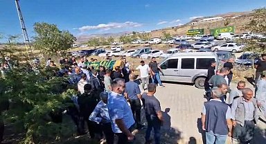 Diyarbakır’da karbonmonoksit gazından zehirlenen 4 kuzen yan yana toprağa verildi