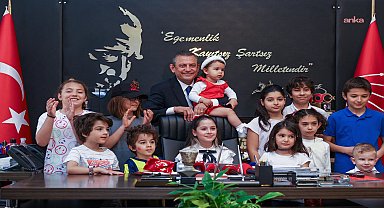 Dünya Kız Çocukları Günü...Özgür Özel: Bu ülke kız çocuklarına güvenli bir gelecek, eşit bir yaşam, özgür bir ülke borçlu