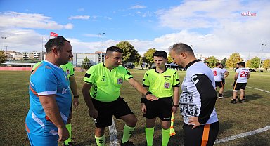 Eskişehir Büyükşehir Belediyesi'nin Cumhuriyet Kupası Futbol Turnuvası başladı