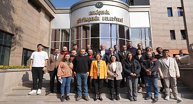 Eskişehir'de moto kuryelerin sorunları masaya yatırıldı: “Hızlı değil, güvenli teslimat”