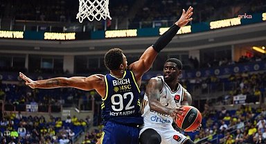 Fenerbahçe,  Dubai Basketbol'a 69-93 mağlup oldu