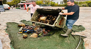 Fethiye Belediyesi'nden Göcek koylarında su altı temizliği