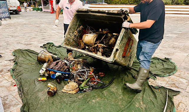 Fethiye Belediyesi'nden Göcek koylarında su altı temizliği