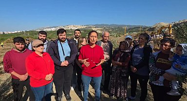 Hatay'da TOKİ için kamulaştırılan Kurtderesi’nde kalan ağaçlar da kesildi, mahalle sakinleri tepkili: 