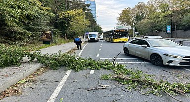 İBB ekipleri tam kadro sahada
