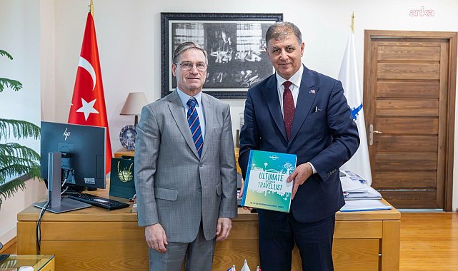 İzmir Büyükşehir Belediye Başkanı Tugay, Avustralya'nın İstanbul Başkonsolosu Huber'i ağırladı