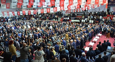 CHP'den iktidara sert mesaj: Dimdik ayaktayız, hep birlikte yürüyeceğiz!