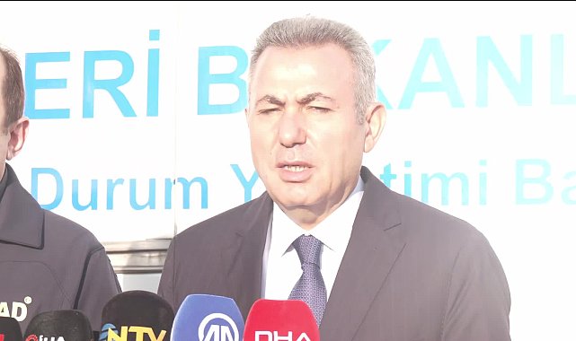 İzmir’in Foça ilçesinde sel felaketi: Bir kişi kayıp, ekipler arama çalışmalarını sürdürüyor