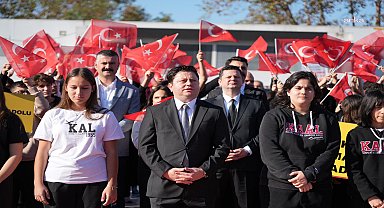 Kadıköy’de 29 Ekim kutlamaları, meşale yakma töreni ile başladı