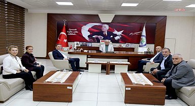 Karadeniz Ereğli Belediye Başkanı Posbıyık, CHP’li başkanları makamında ağırladı