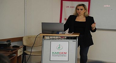 KARGEM’de kız öğrencilere kadın sağlığı eğitimi