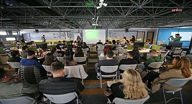 Karşıyaka Kolektif, Enerji ve İnovasyon Günleri’nde tanıtıldı