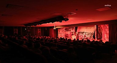 Kartallı sanatseverler, “Seni Alırsa Fırtına” ile mübadele yıllarına yolculuk yaptı