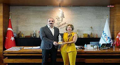 Konyaaltı Belediye Başkanı Kotan, Antalyalı iş kadınlarıyla bir araya geldi