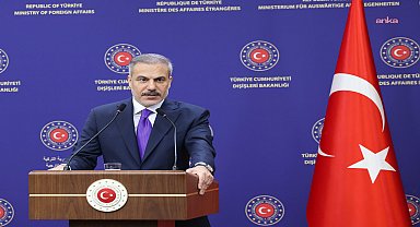 Küresel Sumud Filosu'ndaki Türk vatandaşları İstanbul'a indi... Hakan Fidan: Kalan vatandaşlarımızın yurda dönüşleri için çalışmalarımız sürüyor