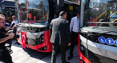 Manisa Büyükşehir Belediyesi, toplu ulaşım konforu için filosuna 15 yeni otobüs ekledi