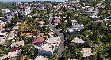 Mersin Büyükşehir Belediyesi Gülnar’da yolları yeniliyor