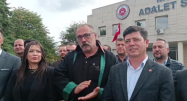 Muğla’daki 19 Mart protestolarına ilişkin Marmaris Belediye Başkanı Ünlü'nün de arasında bulunduğu 10 kişinin yargılanmasına başlandı