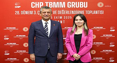 Özgür Özel: “Erdoğan'ın birinci aktör olduğu ve konuştuğu yerde oturup da onu dinleyecek bir siyasi atmosfer yok şu anda Türkiye'de”