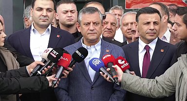 Özgür Özel: “Trump’tan meşruiyet dilenenlere, Meclis zemininde meşruiyet kazandırmamızı kimse beklemesin”