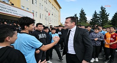 Silivri Belediye Başkanı Balcıoğlu'ndan iki liseye ziyaret 