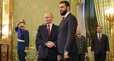 Suriye'nin yeni lideri Putin'le buluştu: Rus üsleri kalacak