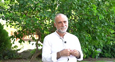 Tayfun Pirselimoğlu’nun yeni filmi İdea: Absürt bir kimlik değiştirme hikayesi