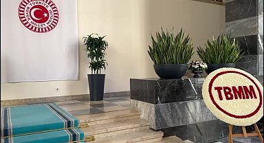 TBMM'de yeni yasama yılı açılış töreni... Cumhurbaşkanı Erdoğan'ın katıldığı özel oturumda CHP sıraları boş kaldı