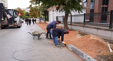Tepebaşı Belediyesi, üstyapı çalışmalarına hız verdi 