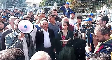 TPI işçileri Çalışma Bakanlığı önünde mağduriyetlerini dile getirdi