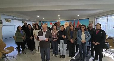 Tunceli’de CHP yönetimi kendilerine parti binasına kilitledi