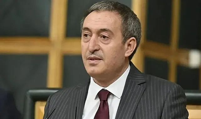 Tuncer Bakırhan: Cumhuriyetin ikinci yüzyılında hedef demokrasiyle barışmak