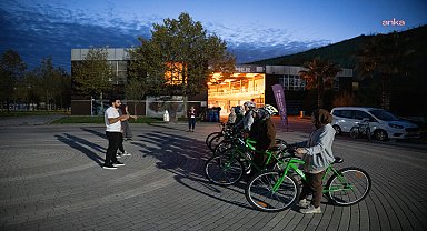 Tuzla Belediyesi’nden kadınlara bisiklet eğitimi