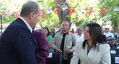 Vahap Seçer, 2. Mut Zeytin ve Zeytinyağı Festivali’nin açılışına katıldı