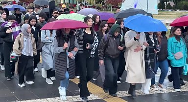 Van Yüzüncü Yıl Üniversitesi öğrencilerinin Rojin Kabaiş eylemi 10. gününde