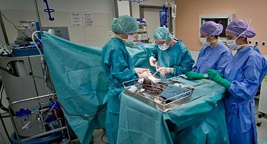 Yasaklı doktorlar sınırları aşıyor, Türkiye'de şeffaflık yok