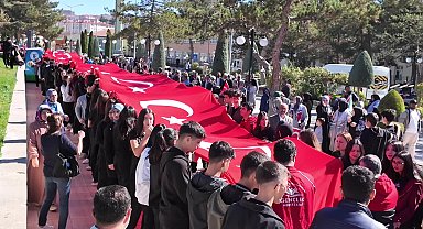 Yozgat’ta öğrenciler Filistin’e destek için yürüdü