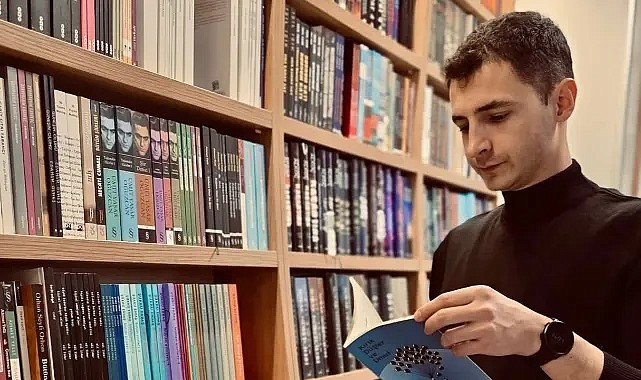 Yozgatlı şair Umut Furkan Çakır’a Mavi Kuş Edebiyat Ödülü