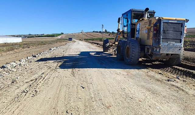 Yumurtalık Belediyesi'nden Narlıören Mahallesi’nde yol çalışması