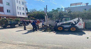 Yumurtalık Belediyesi’nden temiz ve yaşanabilir çevre için yoğun mesai
