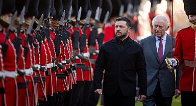 Zelenski, Londra’da Starmer’la görüştü: “Birleşik Krallık Ukrayna’nın en yakın müttefiki”