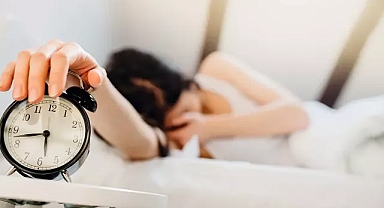 Bilim insanları uyardı: Alzheimer beynin biyolojik saatini bozuyor