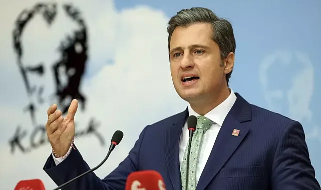 Deniz Yücel: Soruşturmalar bizi susturamaz