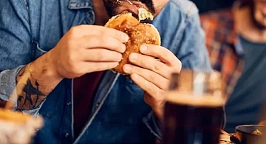 Hamburger yedi, üç saat sonra öldü: Arkasındaki gizli tehlike ortaya çıktı