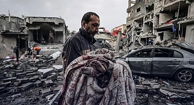 İsrail ordusu Şam’a saldırdı: Beyt Cin’de sivil katliamı var