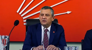 Özel'den öğretmenlere söz: Hak ettiğiniz değeri göreceksiniz