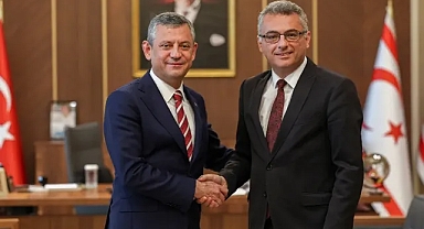 Özgür Özel Lefkoşa’da KKTC’nin 42’nci yılında kritik zirve