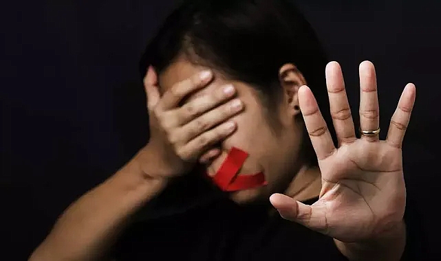 Şiddet gören kadınlar ne yapmalı, hangi yolları izlemeli?